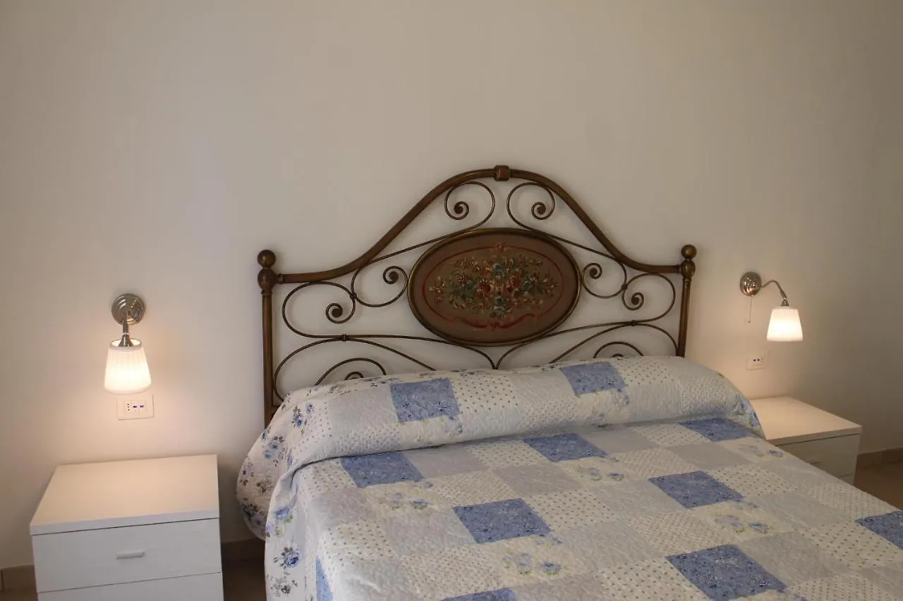 Luisa Bilocale Con Giardino Apartment Castagneto Carducci Italy